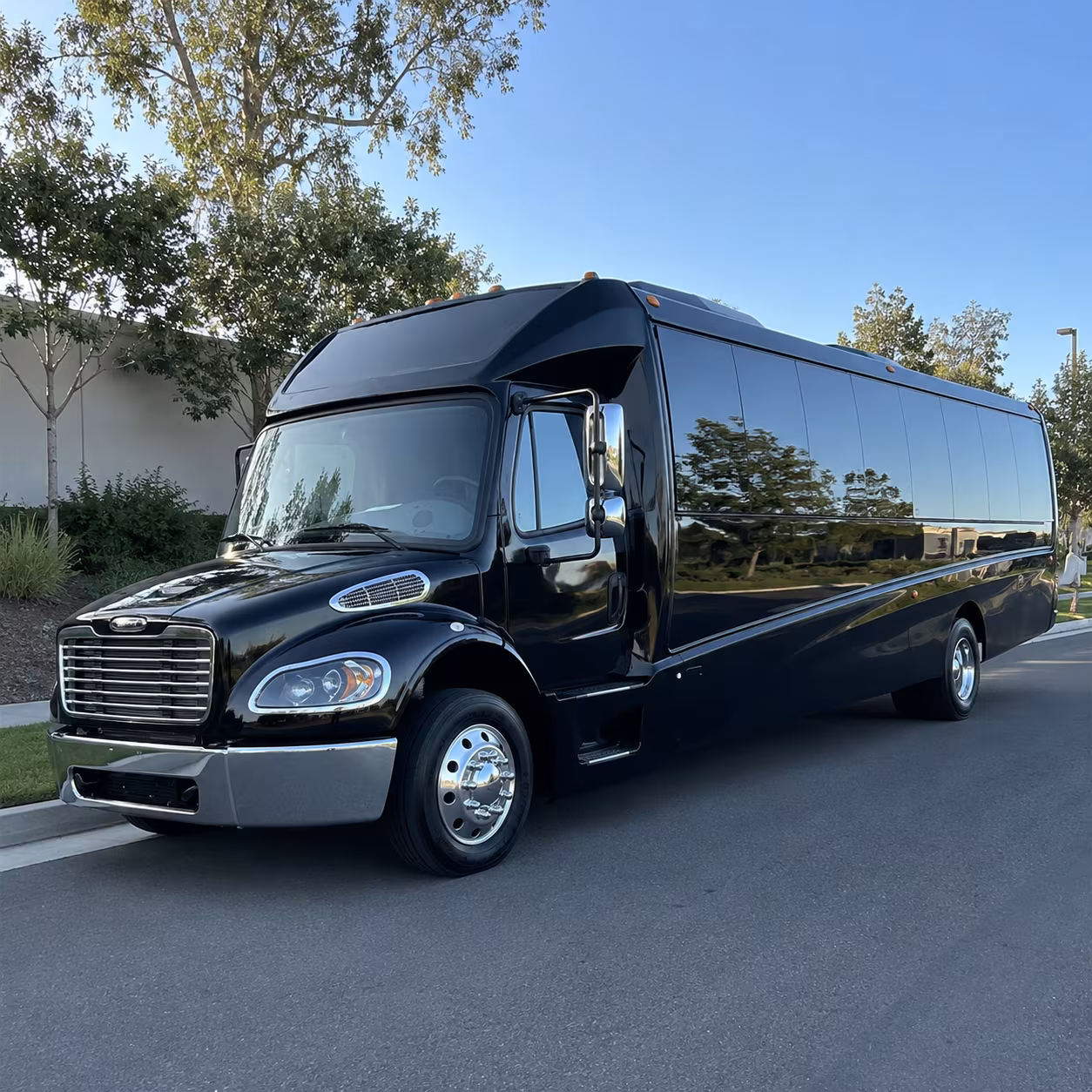 find the perfect transportation for your next wedding 4