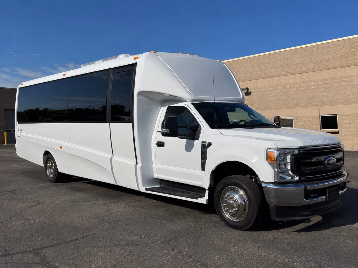 find the perfect transportation for your next wine tour 4