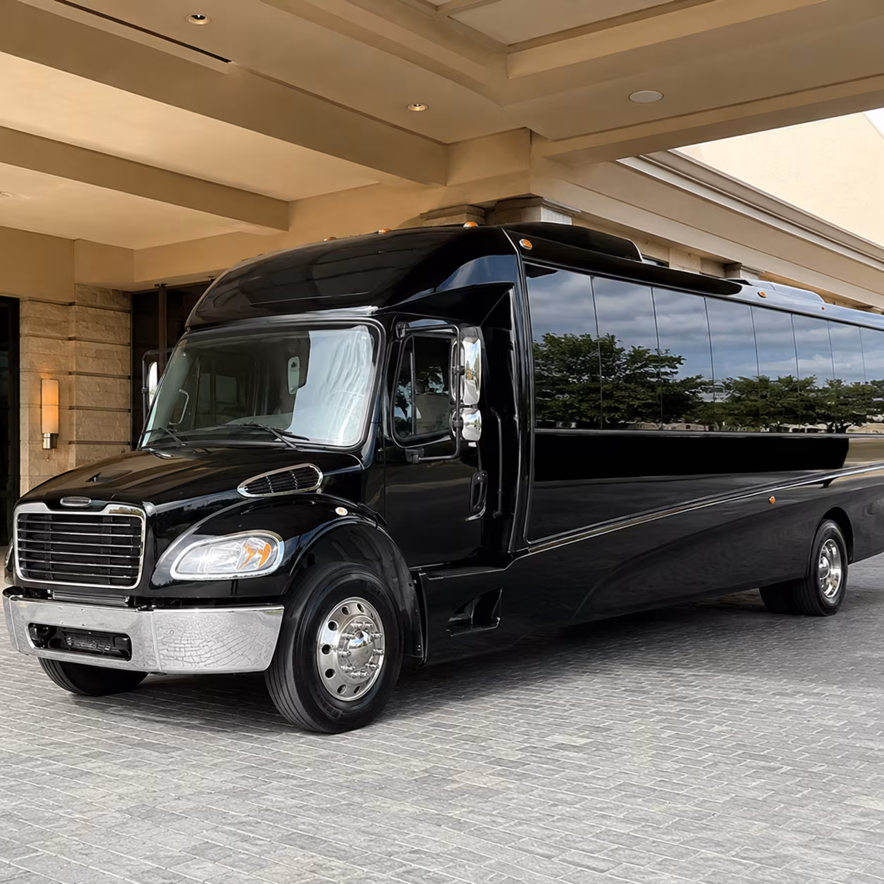 minibus rentals for smaller prom groups in vancouver