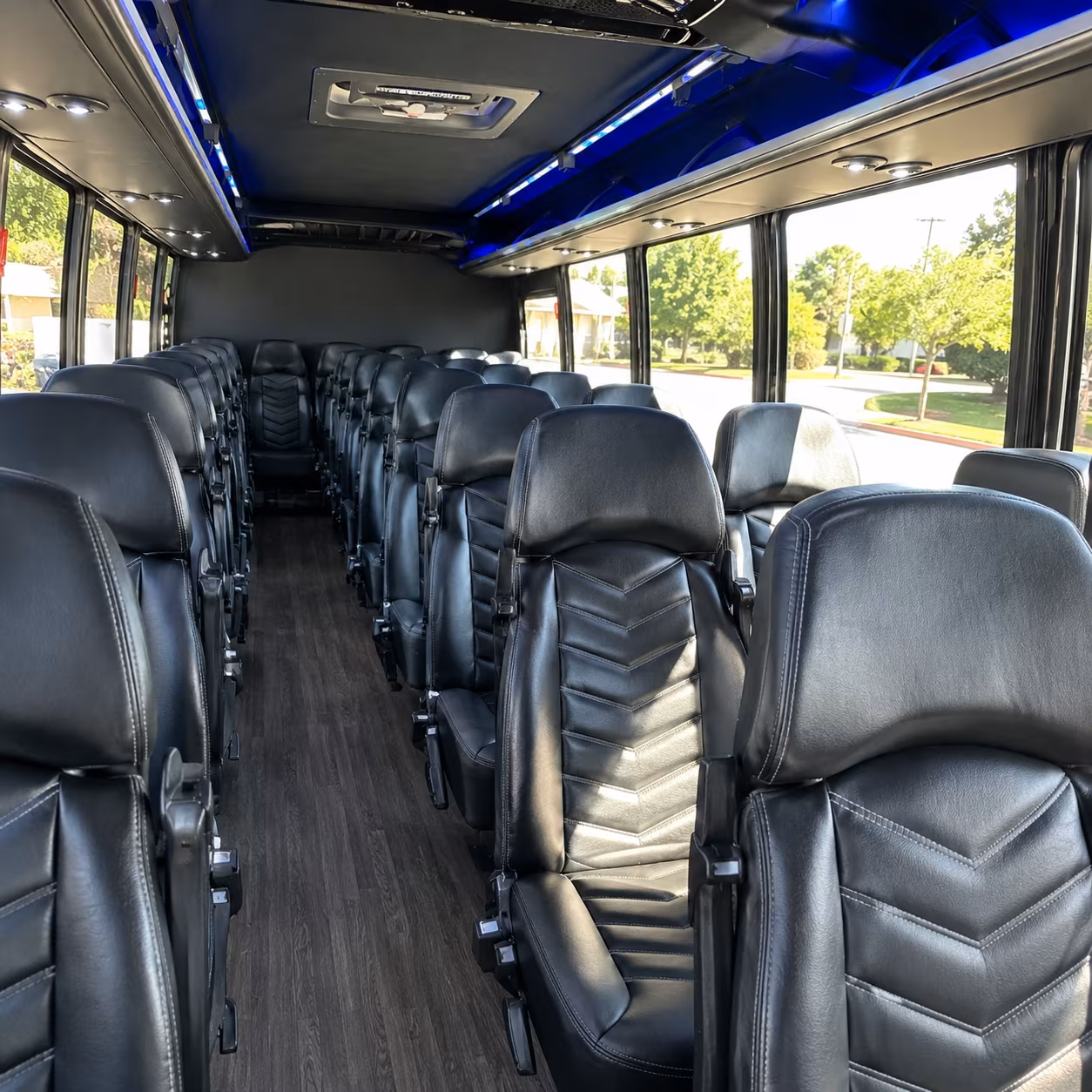 minibuses for smaller class trips around vancouver washington