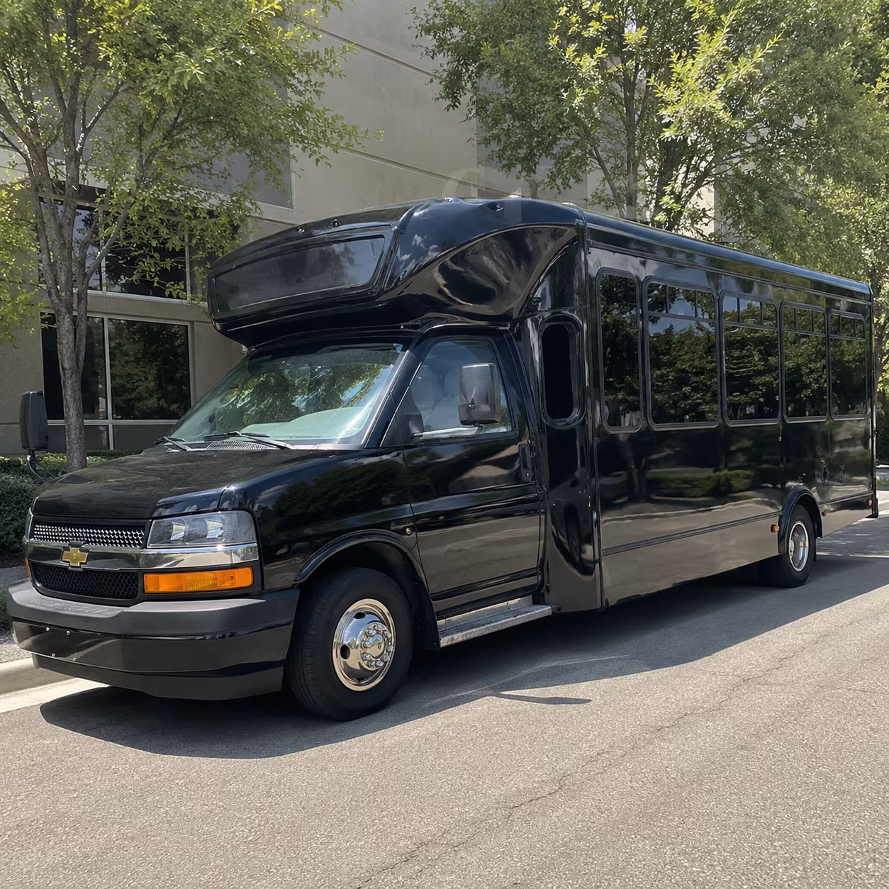 party buses and charter buses to portland trail blazers games at moda center