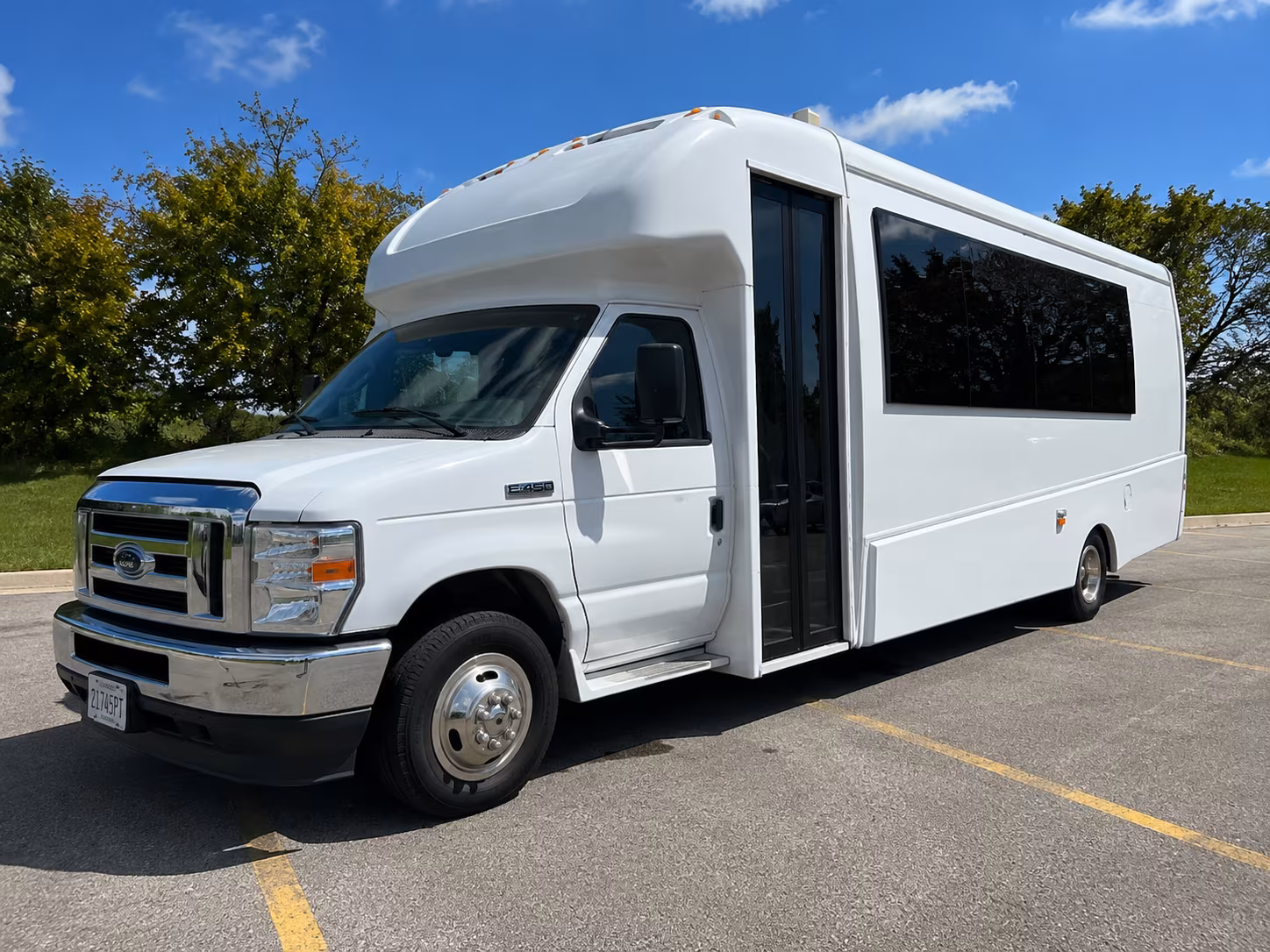 party buses for vancouver bachelorette bar crawls and nightlife runs