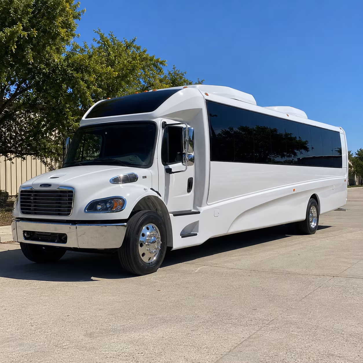 vancouver 18 passenger minibus